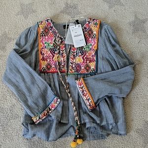 NWT Zara embroidered top